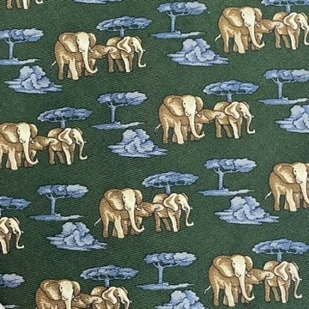 Banana Republic Italy Necktie Oliver Green Novelty Elephants Print‎ 4